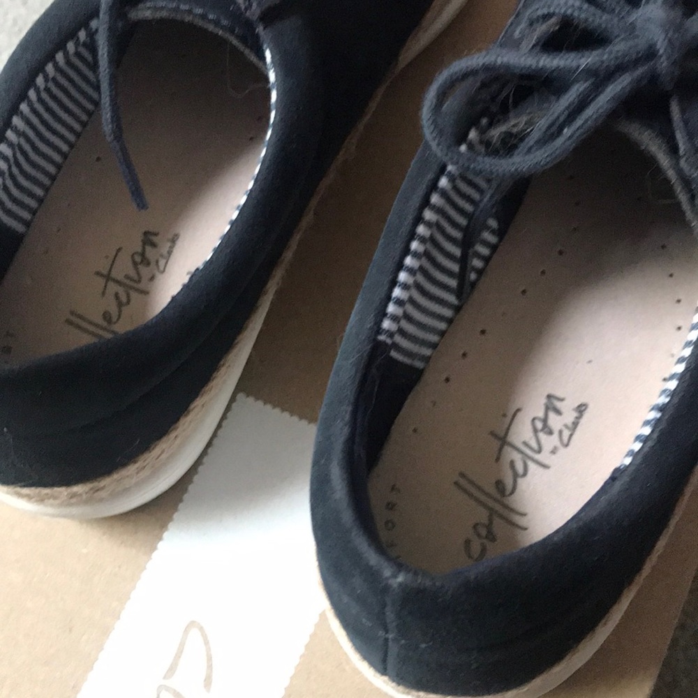 Clarks Navy Suede Sneakers - Picture 2 of 4